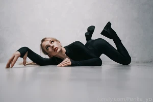 Fyp trans stockings bondage bdsm natural blonde bigcock makeup sexy part 4