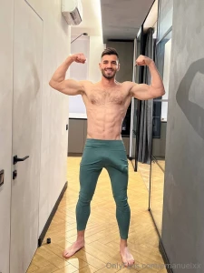 The real gay with monster cock therealjays his cock is making hurt part 37