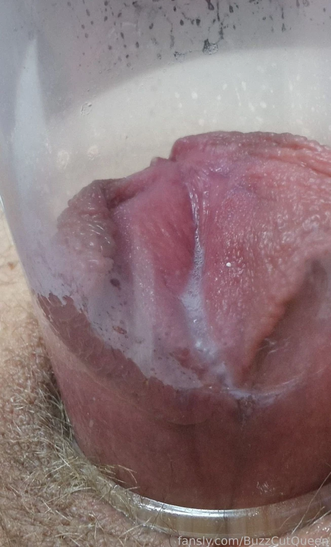 Omg see that pussy juice wanna taste milf wet wetpussy pumping 