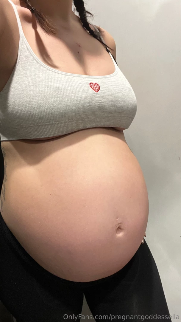 We re away this weekend which means we have allll the time to film 