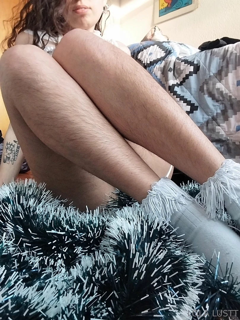 Your favorite hairy legs 