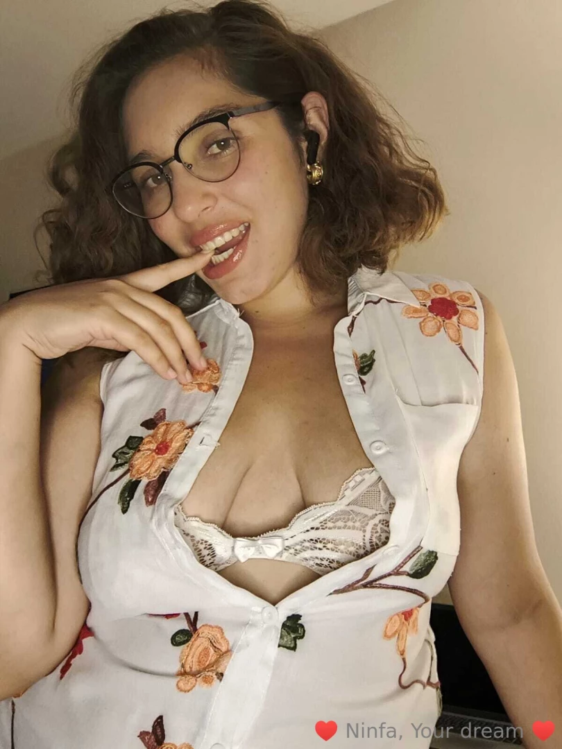 Velvetrosie naughty secretary get comfortable boss i ll take care of 