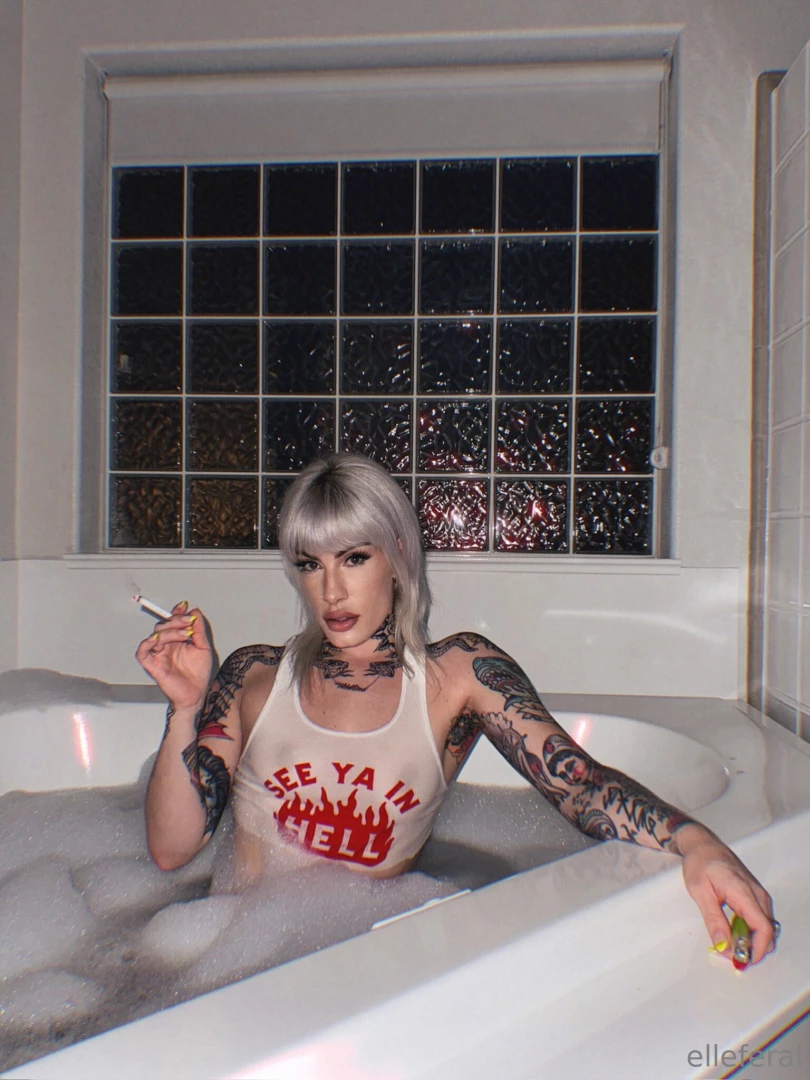 Like smoke i m everywhere you want to be 