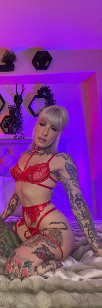 Red hot and ready to play 