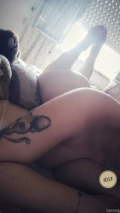 Reci n duchada y s lo faltas t encima d ndome un masaje part 1