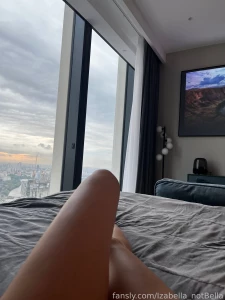 Big city vibe foots feet tits boobs smalltits mulatte latinos italian part 1