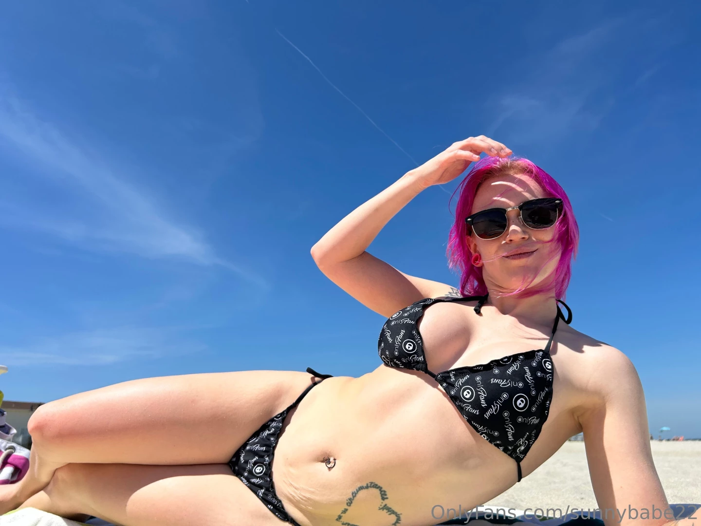 Will you put sun lotion on me baby i don t wanna burn 