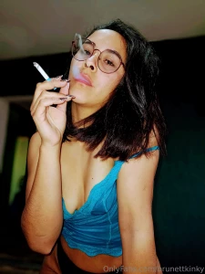 While i smoke i want to humiliate you a useless person like you should