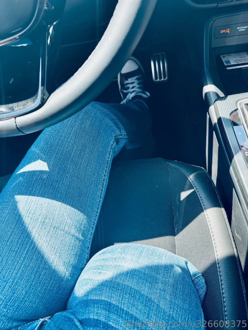 Come take a drive with me 