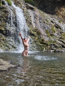 Some posey goddess waterfall pics balanced out with a derpy rat in the part 1