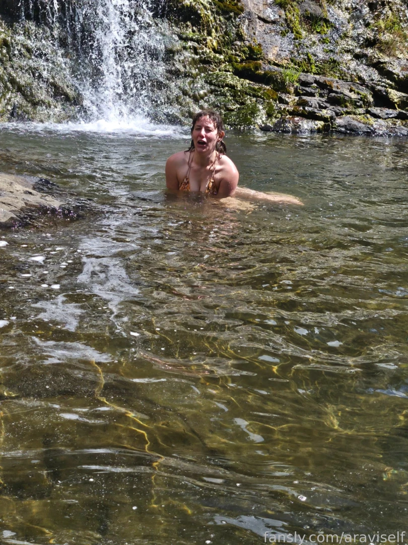 Some posey goddess waterfall pics balanced out with a derpy rat in the part 2 