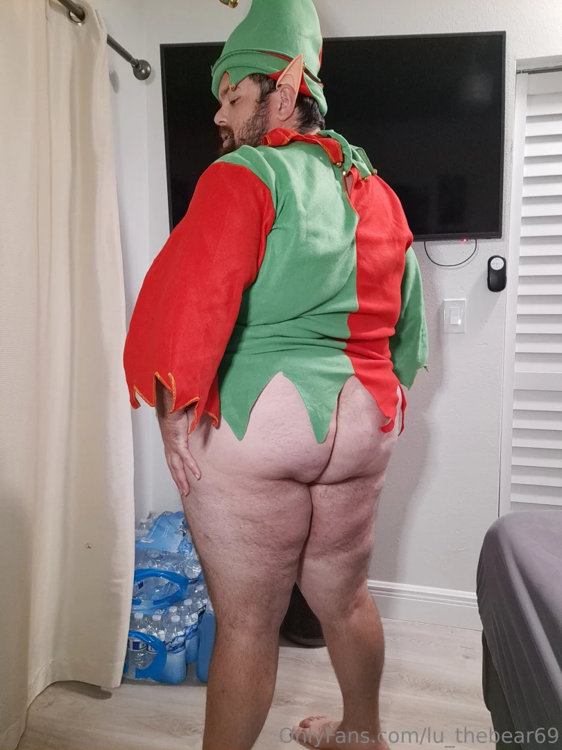 Went out to a christmas party over the weekend it was an elf themed part 8 