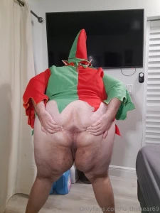 Went out to a christmas party over the weekend it was an elf themed part 14