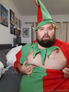 Went out to a christmas party over the weekend it was an elf themed part 11