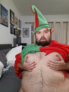 Went out to a christmas party over the weekend it was an elf themed part 4