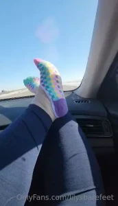 lilysbarefeet - Hope u enjoy my car tease 