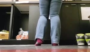 lilysbarefeet - More teasing on break 