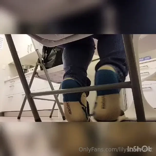 22 videos of shoe and sock removal at work collection i like to make part 8 