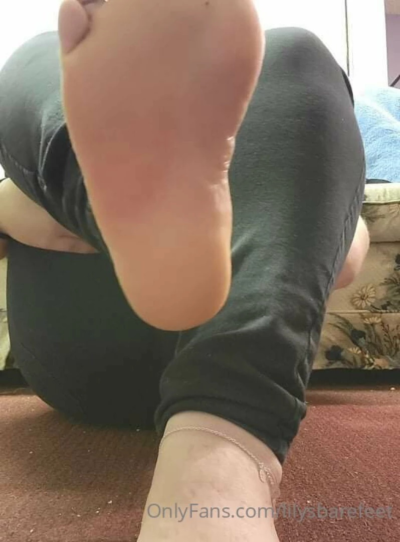 My feet at work i like to take my shoes ans socks off alot part 3 