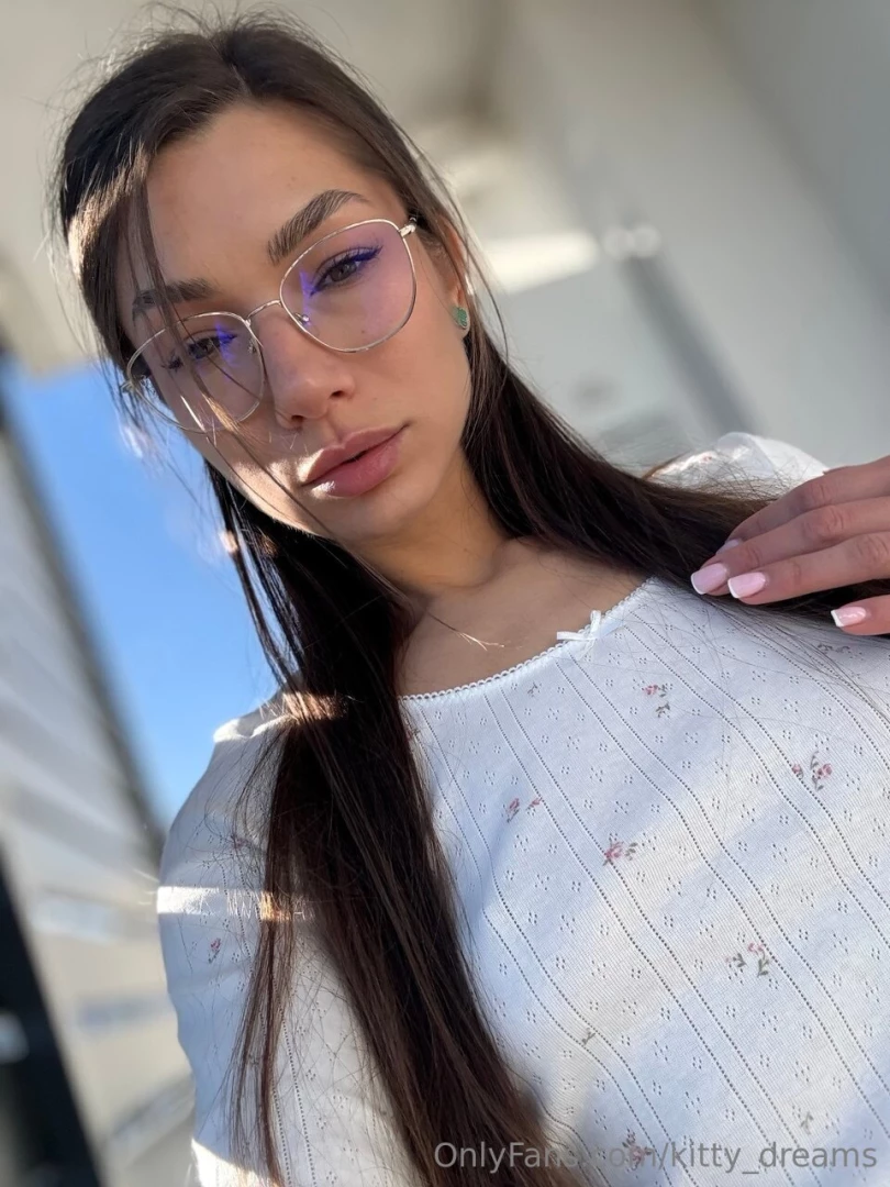 Hi my favourites this sunny day reminded me how important it is to 
