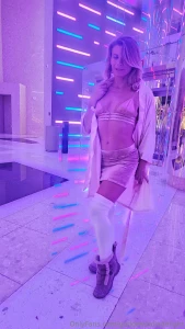 So i just taught 5 public yoga classes and went to two conventions two part 1