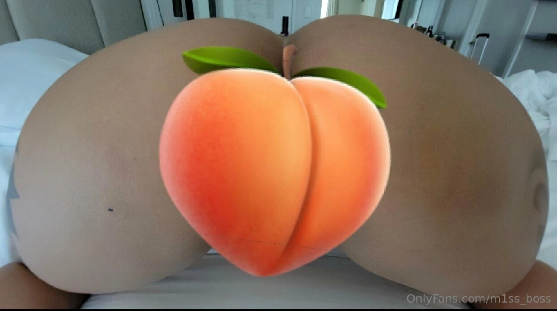 Pussy views up close and personal 2 videos and 2 pics of me these pics 