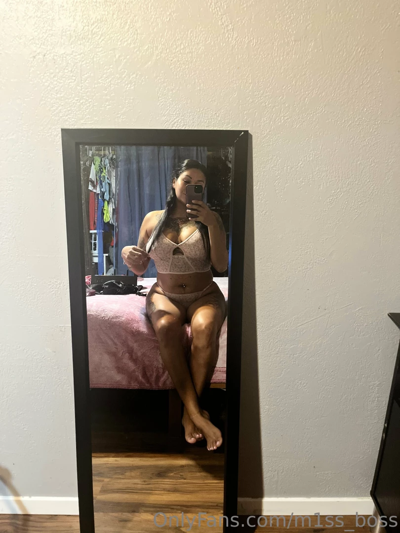 Sorry guys idk why of live is tweakin will try again tomorrow night 