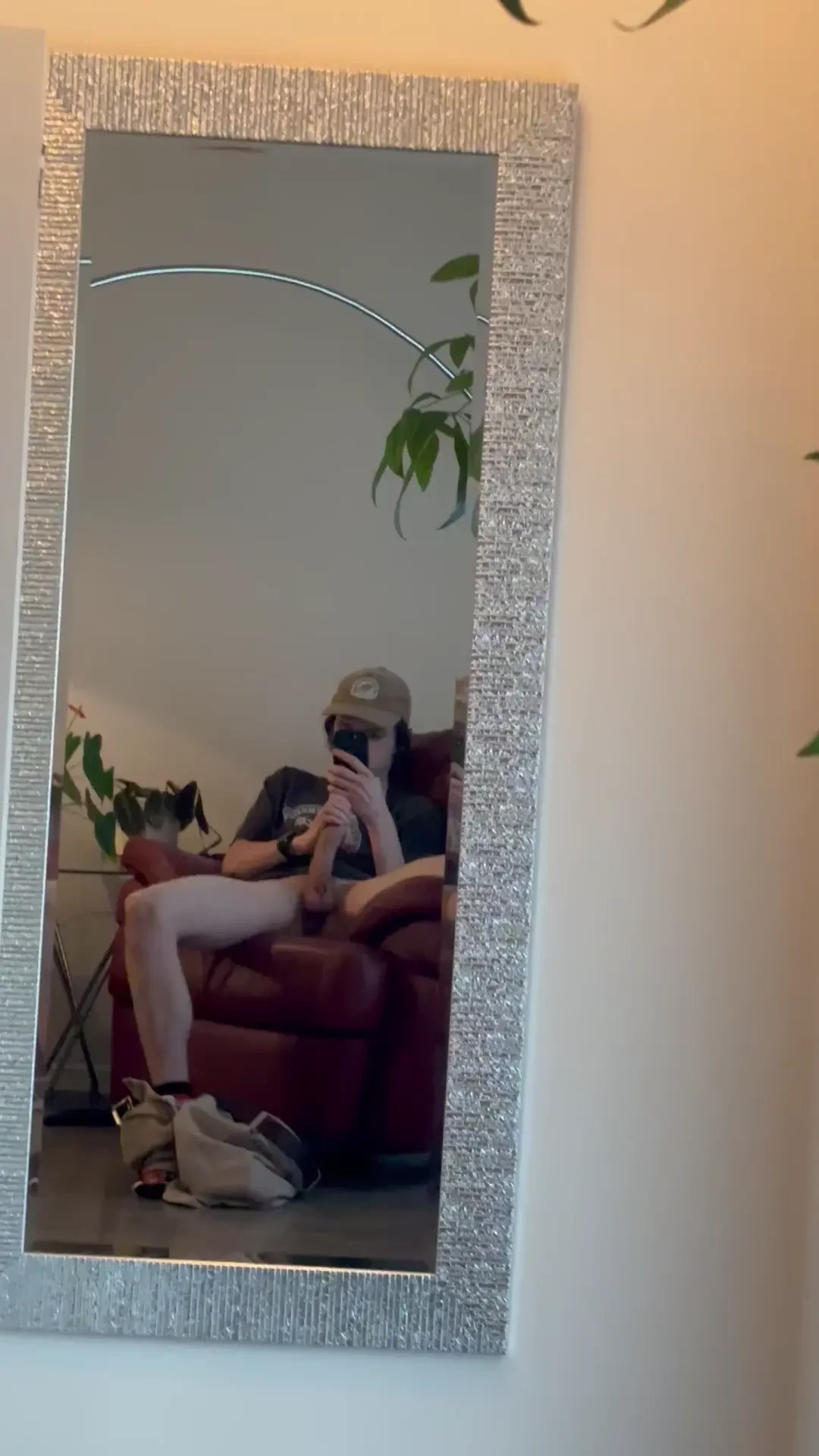 As a wise subscriber of mine once said 1 working arm 3 working legs 