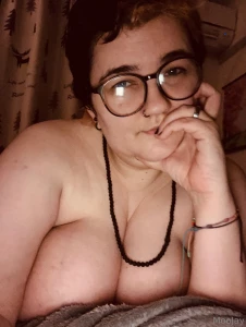Pm me if you know what i deserve part 1