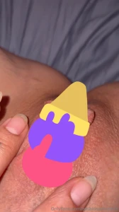 Feeling up my wet little pussy can t keep my hands off