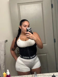 Show me your dick and ill tell you if you can bust on my face or cream part 1