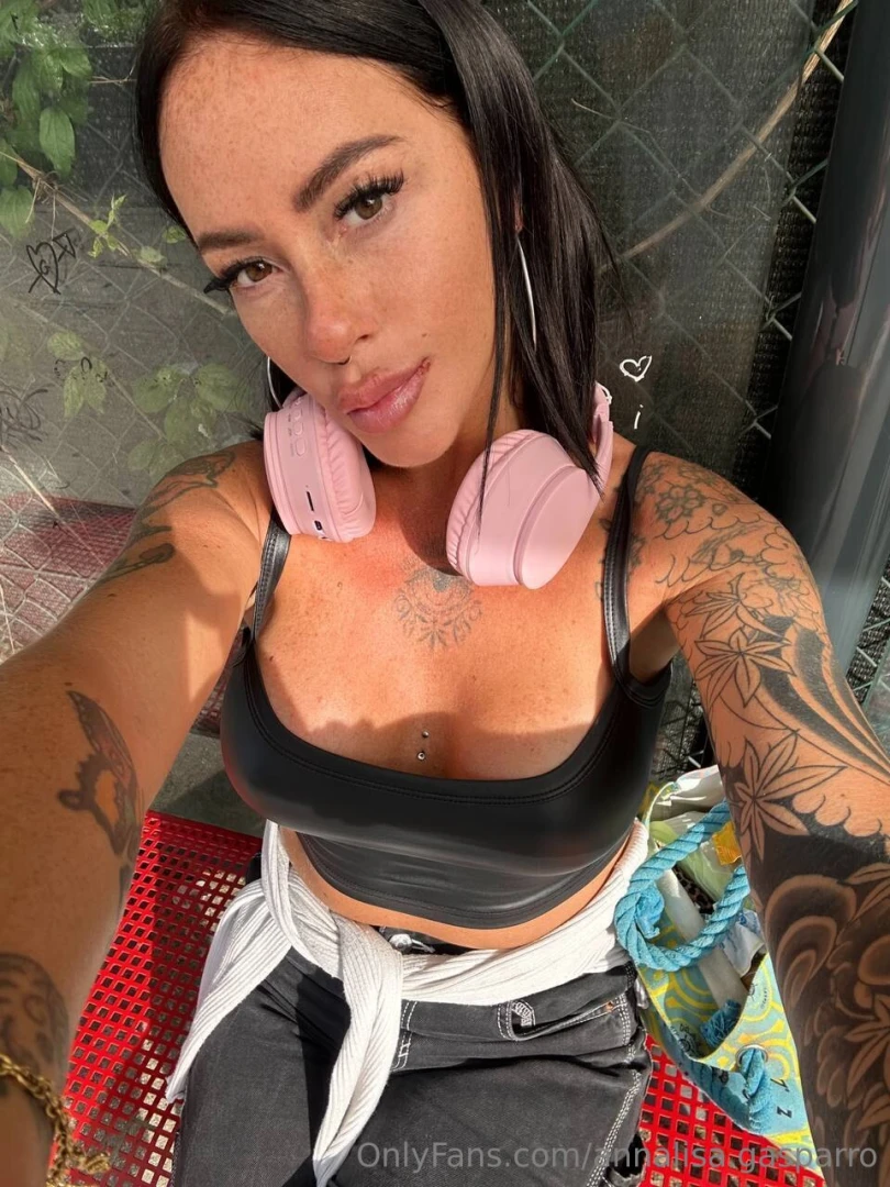 Mi annoio mi raggiungi in chat 