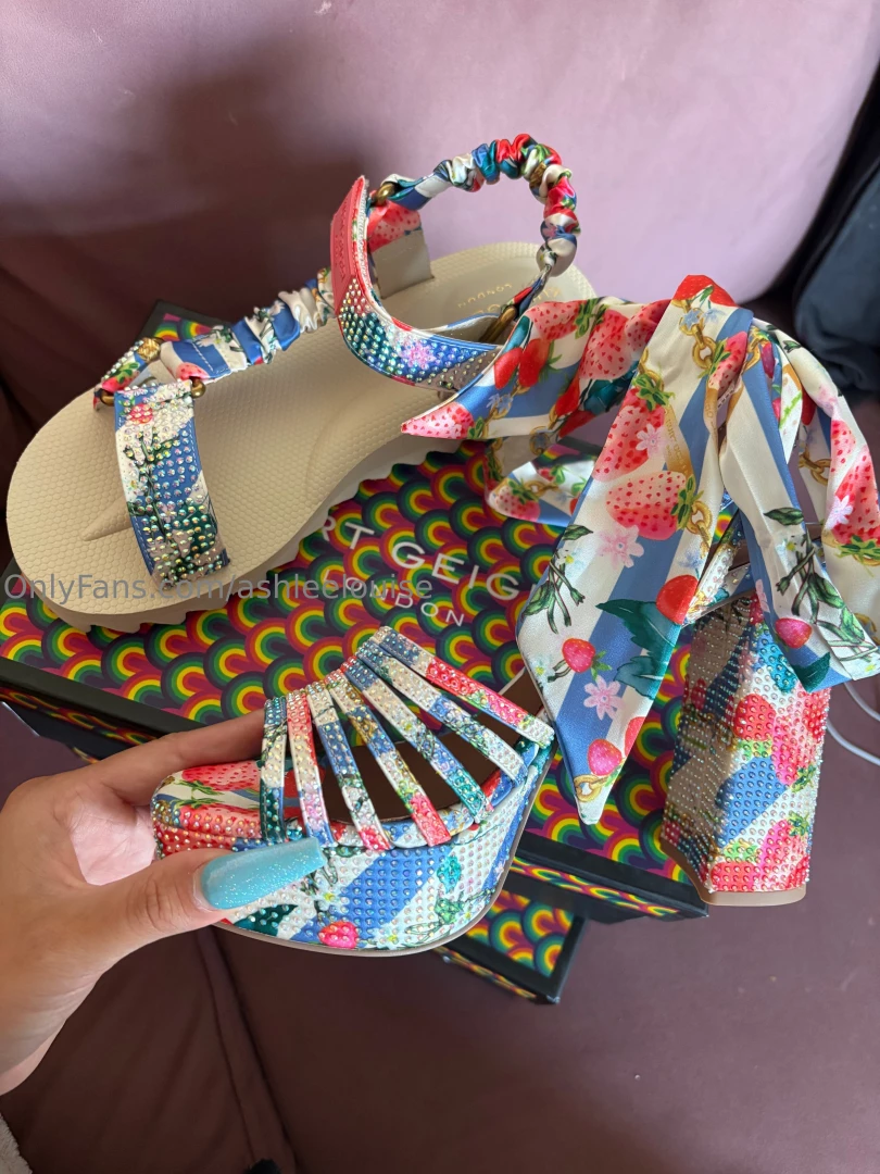 350 on shoes for miami they are stunning 