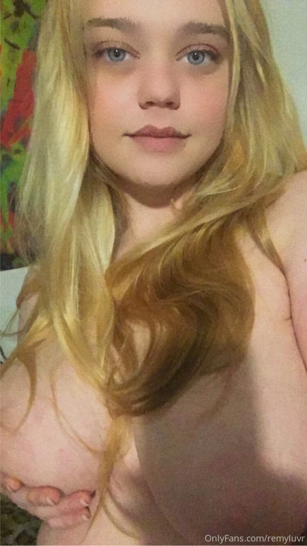 Happy new years make 2025 the year you cum the most to me baby let s 