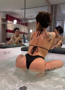 Sei gi sveglio tesoro anche se sabato meglio cos questo culetto
