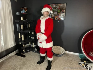 Even santa can be a little naughty scroll through part 2