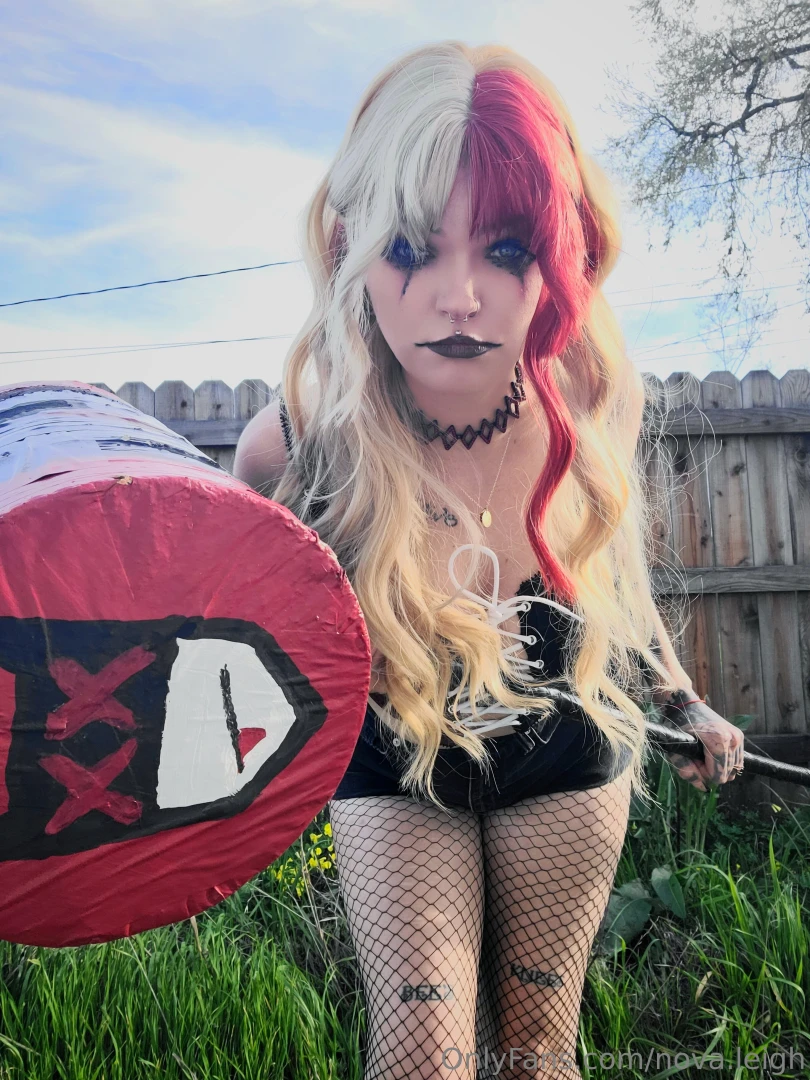 Not lewd content but y all like seeing me be cute right i went to my 