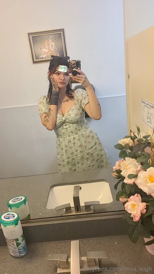 It s finally sun dress season where i live and i went to a wedding 