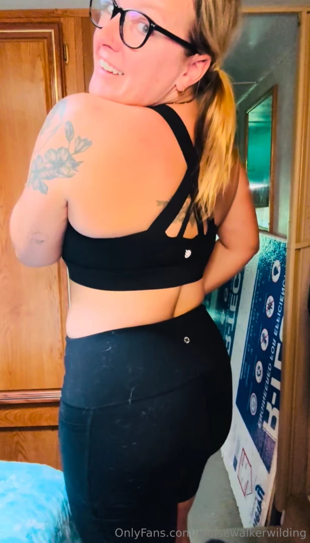 Run ready https onlyfans com louisewalkerwildingvip 