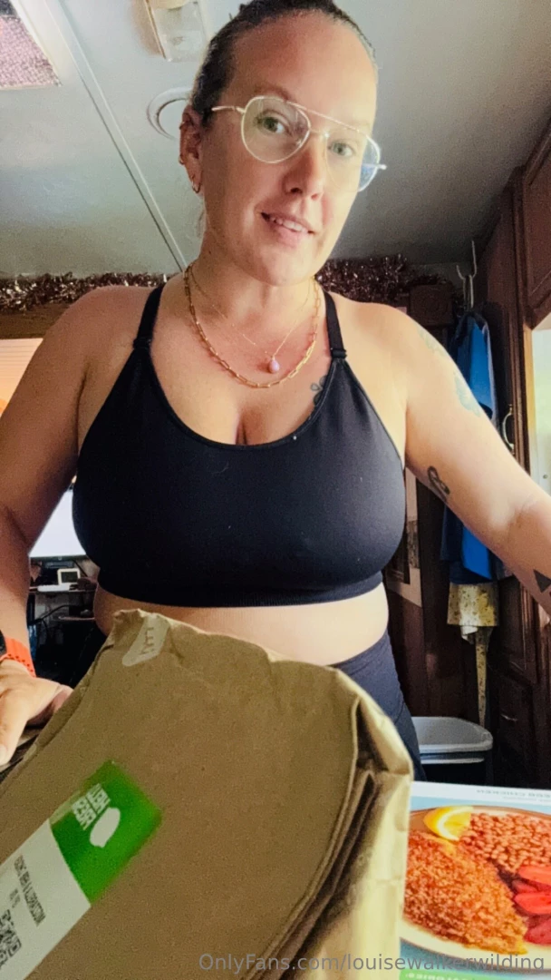 Finally have time to make some food what a day https onlyfans com 