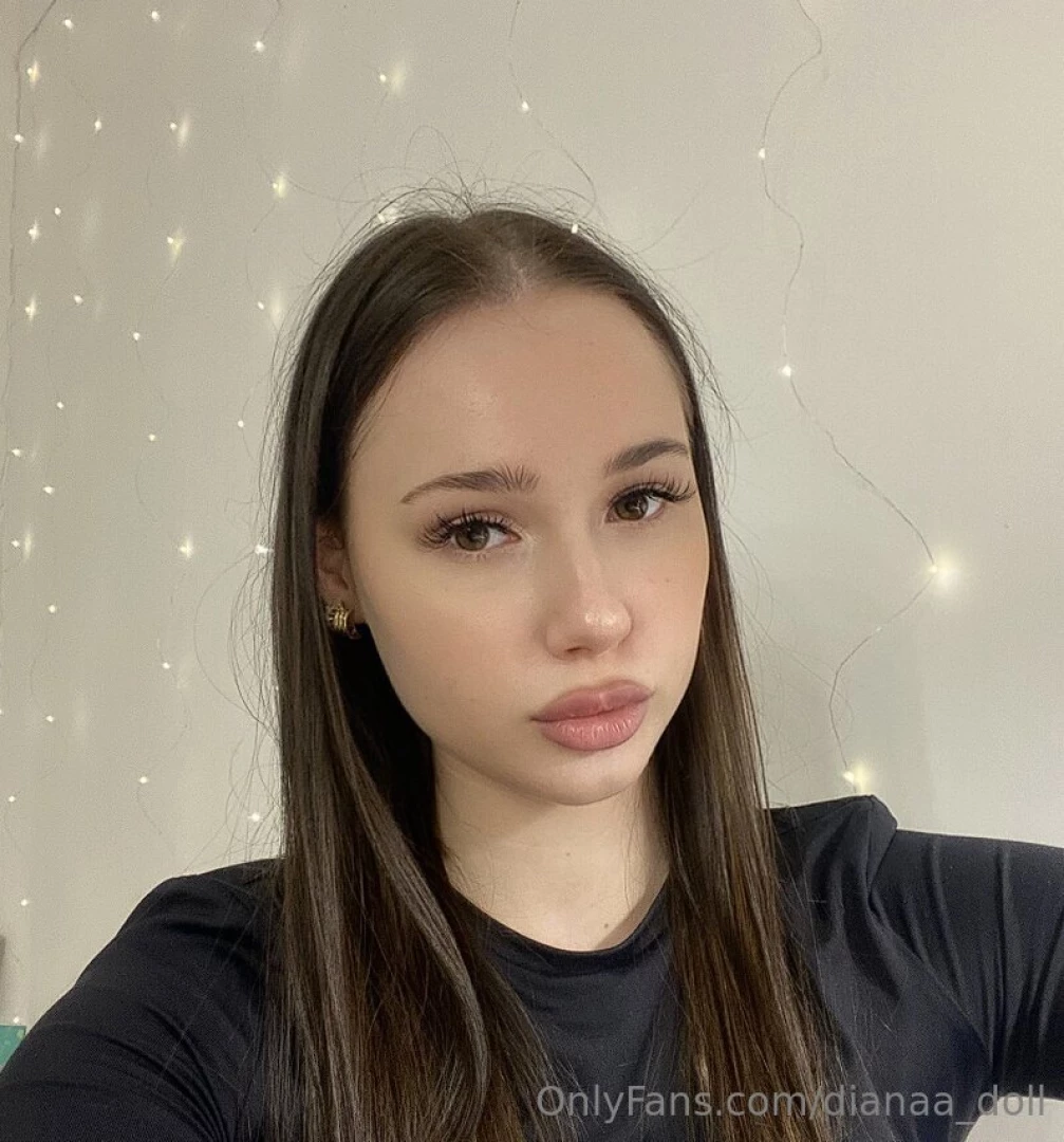 Seductive enigmatic beauty emilia_sweet1 with natural breasts and a part 63 