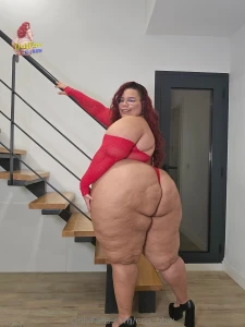 I love red and what is your favorite color part 1