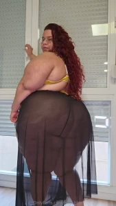 Look my big ass eat all this part 1