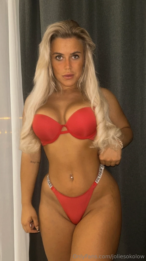 Do you like red on me 