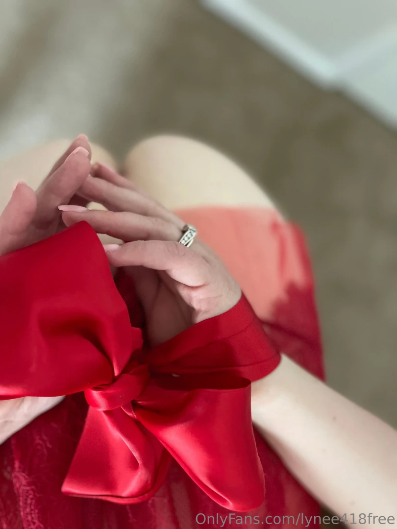 Marry christmas come unwrap me part 4 