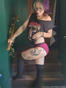 It s giving girl next door vibe