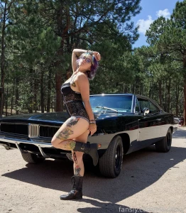 I dont think you guys understand how obsessed i am with my car now