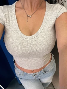 Feeeling very cute this morning i think my boobs are looking bigger