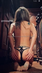 Modella per passione la ragazza curiosa della porta accanto che ti far