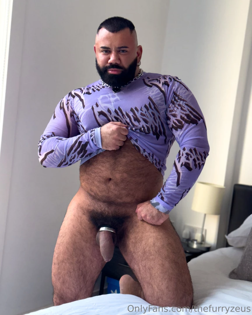 Thefurryzeus 